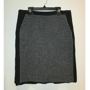 J Crew houndstooth pencil skirt - 6